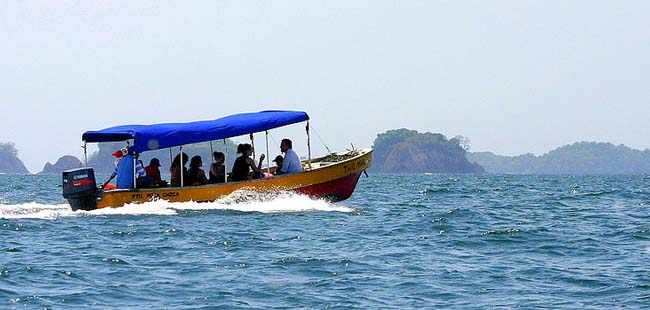 Gulf of Chiriqui Snorkel & Island Hopping