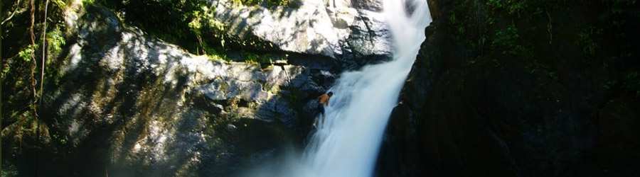 Jä Wäkta Waterfall Rappelling & Slacklining 3