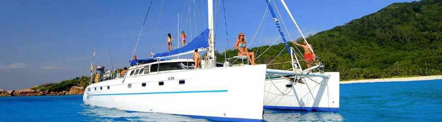 Pagot 56´ Private Catamaran Charter' Proline 2