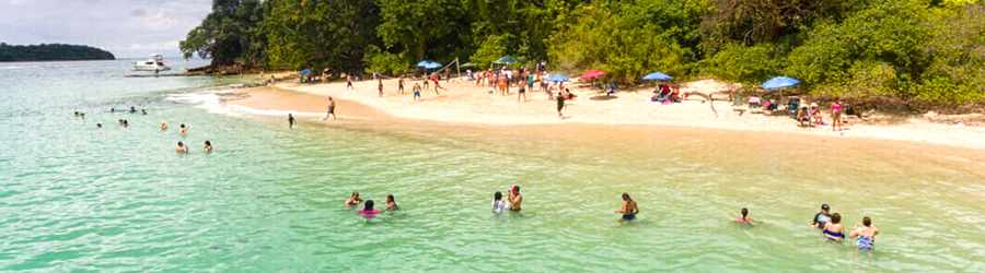 Pearl Islands Sunday Funday Catamaran Cruise & Beach Break 5