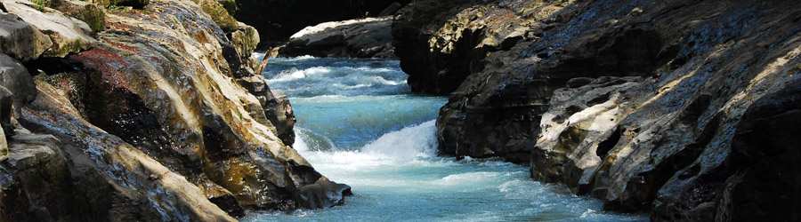 Deep Water Solo Bouldering 5
