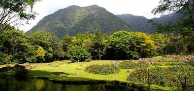 El Valle de Anton Explorer